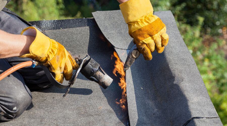 Professional gutter cleaning in Topton, NC
